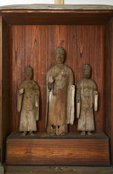 木造 伝薬師三尊立像に関するページ