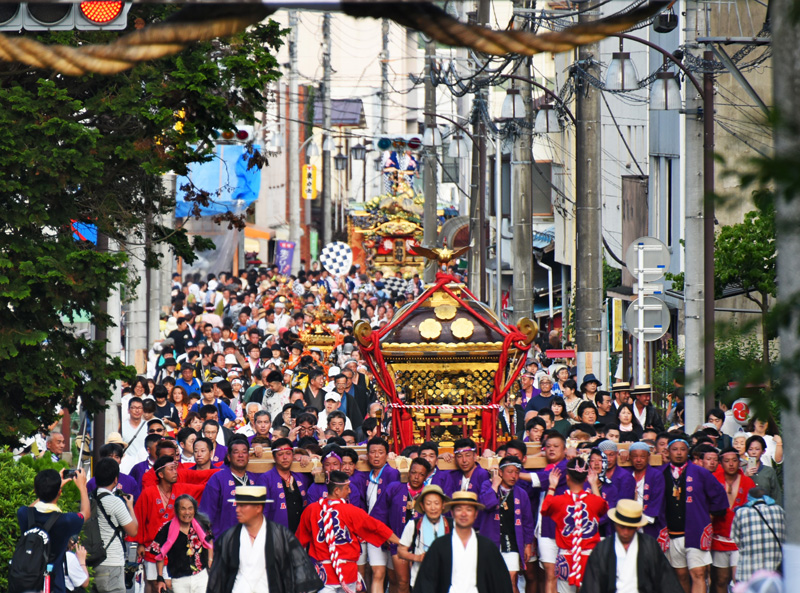 リンレイテープ（株）賞「還御、町内を渡御」（令和元年）