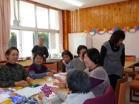 「地域の茶の間」の画像