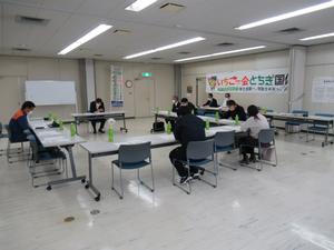 「輸送交通専門委員会の様子」の画像