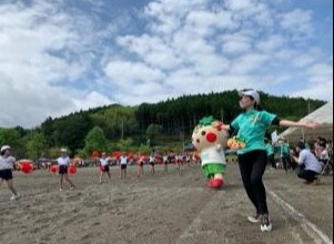 ダンスキャラバン隊、江川小学校訪問の様子2