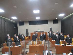 議会国体ジャンパー着用1