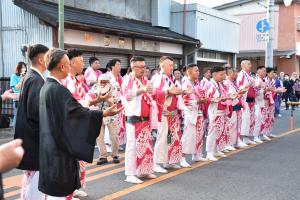 山あげ祭 20日金井町若衆団