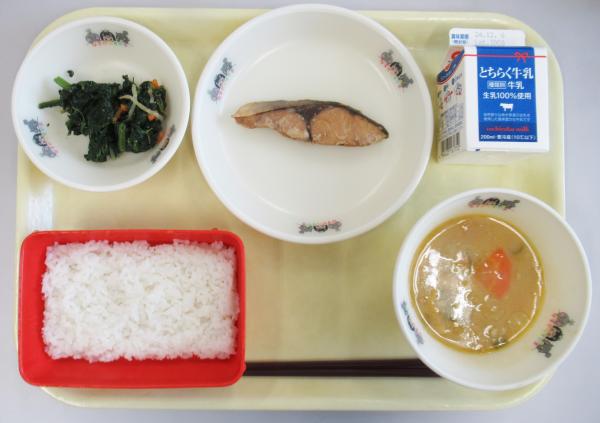 11月25日給食