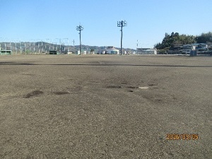 烏山運動公園多目的競技場西側