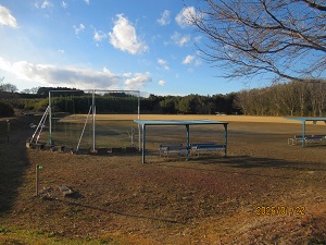 烏山野球場外観
