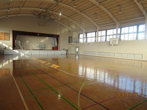 野上体育館アリーナ