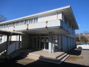 向田体育館外観