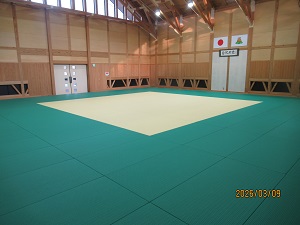 市武道館柔道場