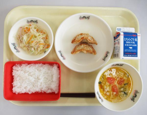 令和8月6月23日給食