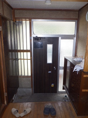 玄関